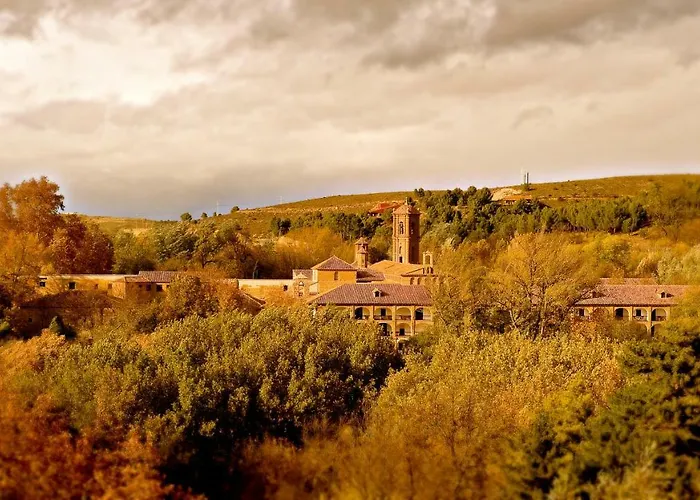 Monasterio De Piedra